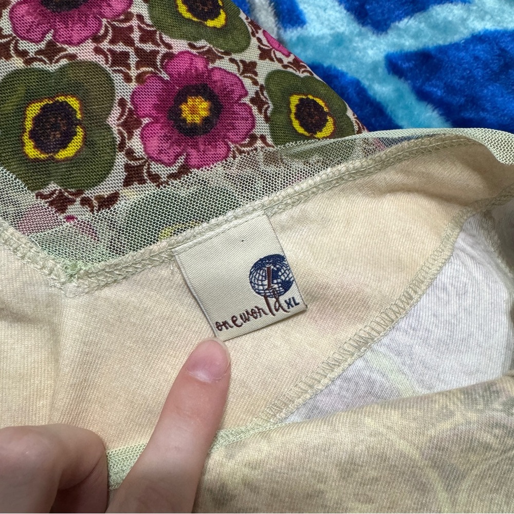 Y2k Cute Tee - image 8